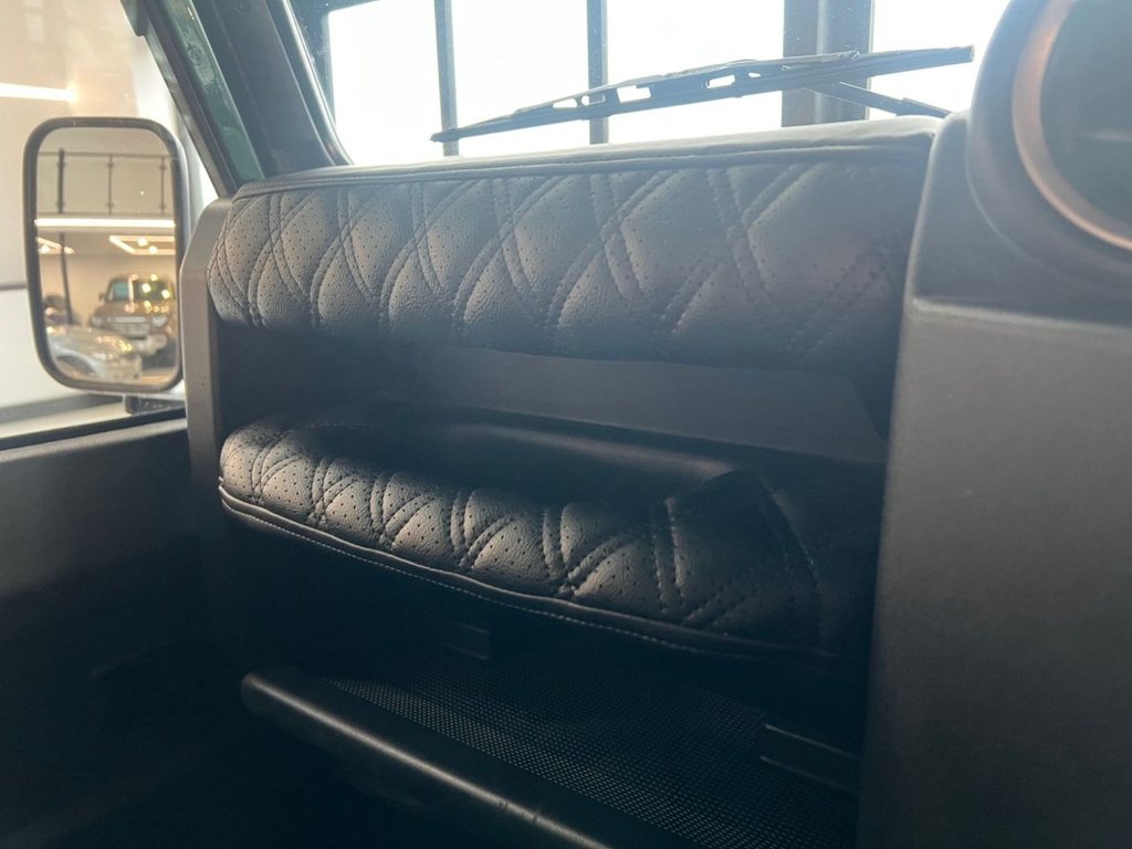 Used Land Rover Defender 2012 for sale - 77276530: Photo 39