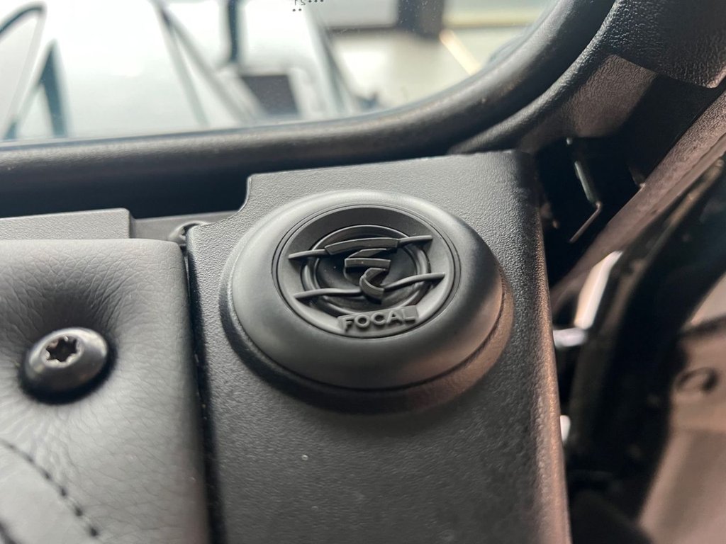 Used Land Rover Defender 2012 for sale - 77276530: Photo 40