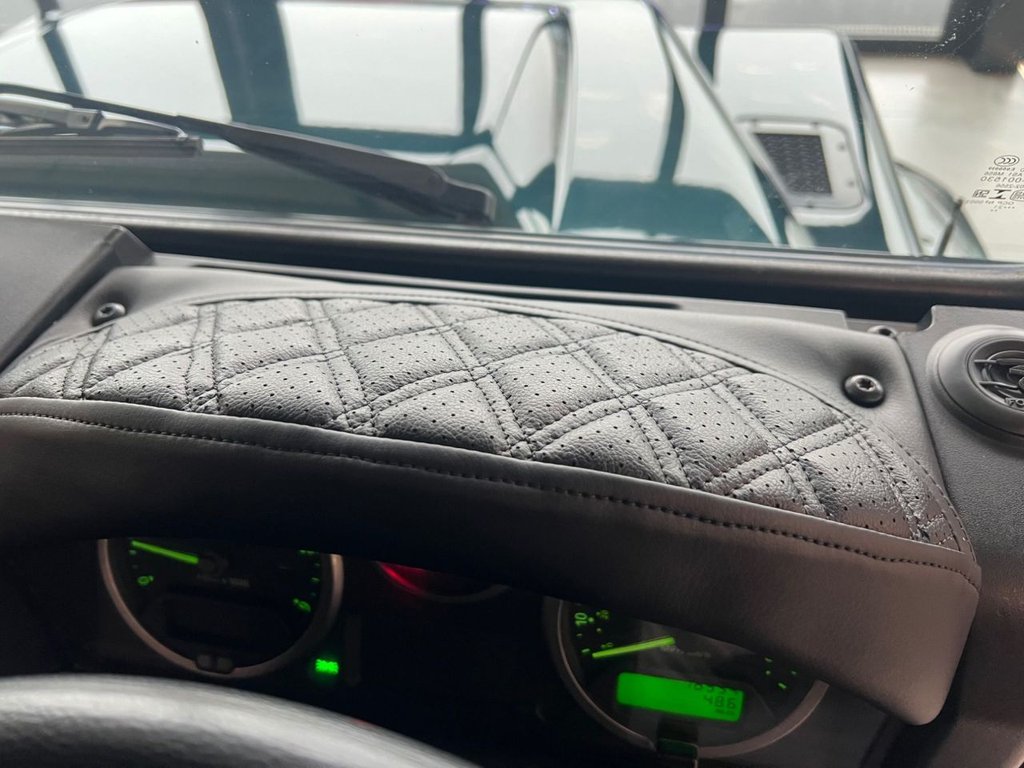 Used Land Rover Defender 2012 for sale - 77276530: Photo 41