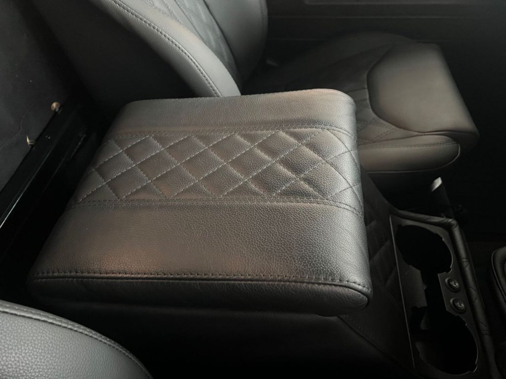 Used Land Rover Defender 2012 for sale - 77276530: Photo 47