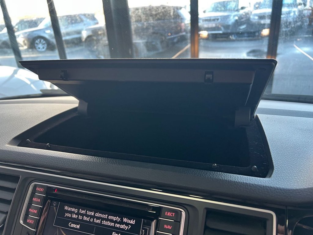 Used Volkswagen Caravelle 2016 for sale - 77121970: Photo 38