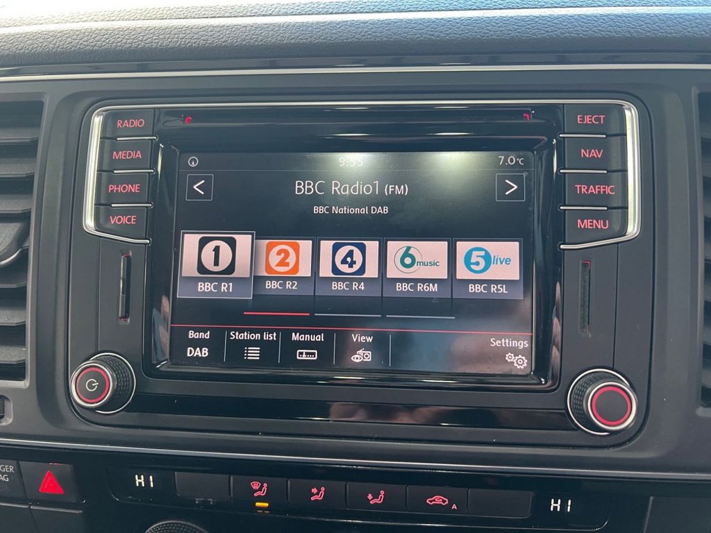 Used Volkswagen Caravelle 2016 for sale - 77121970: Photo 40