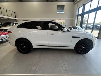 Used Jaguar F-Pace 2017 for sale - 79603679: Photo