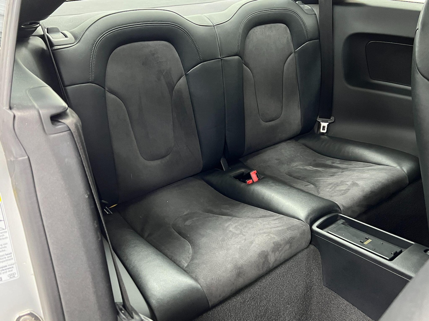 Used Audi TT 2011 for sale - 77203611: Photo 23