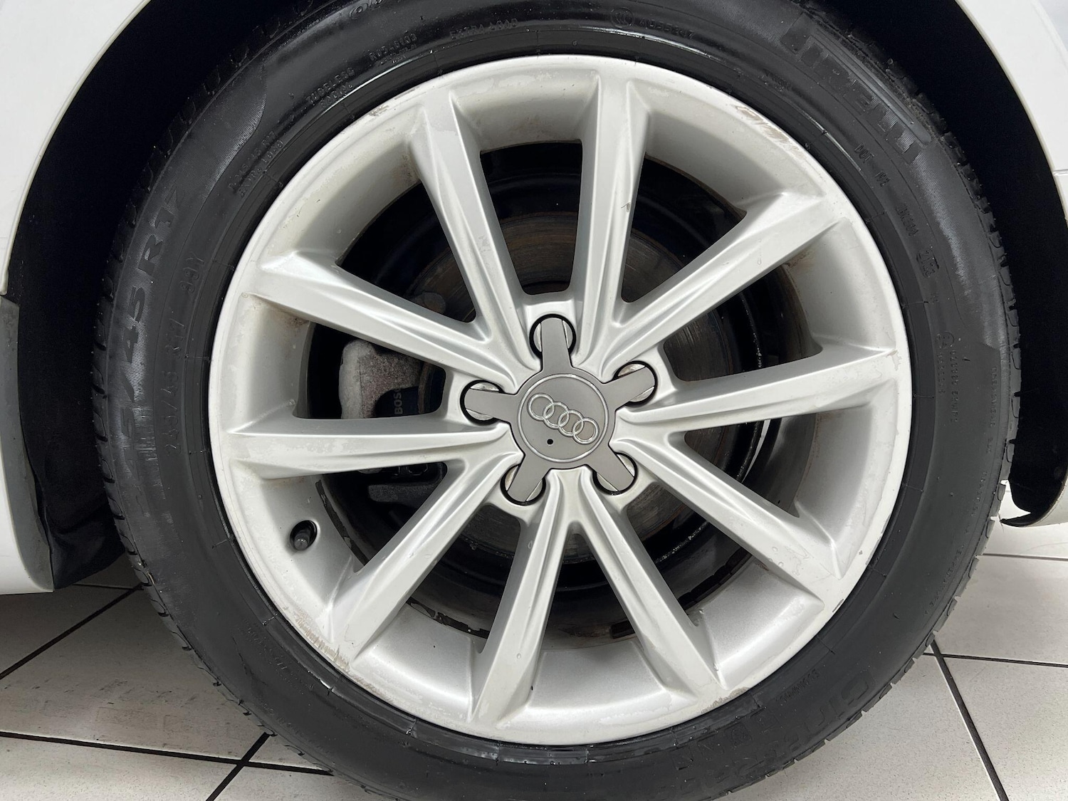 Used Audi TT 2011 for sale - 77203611: Photo 37