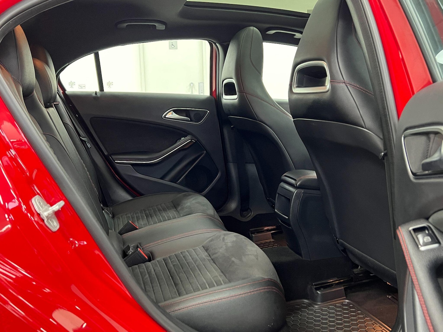 Used Mercedes-Benz A-Class 2015 for sale - 77230331: Photo 19