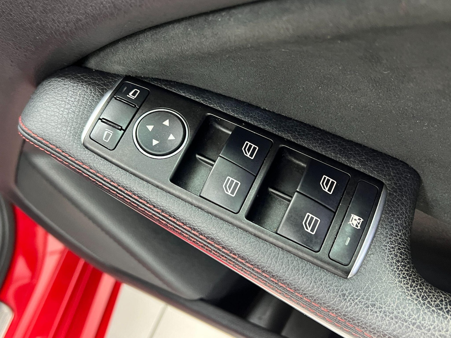 Used Mercedes-Benz A-Class 2015 for sale - 77230331: Photo 20