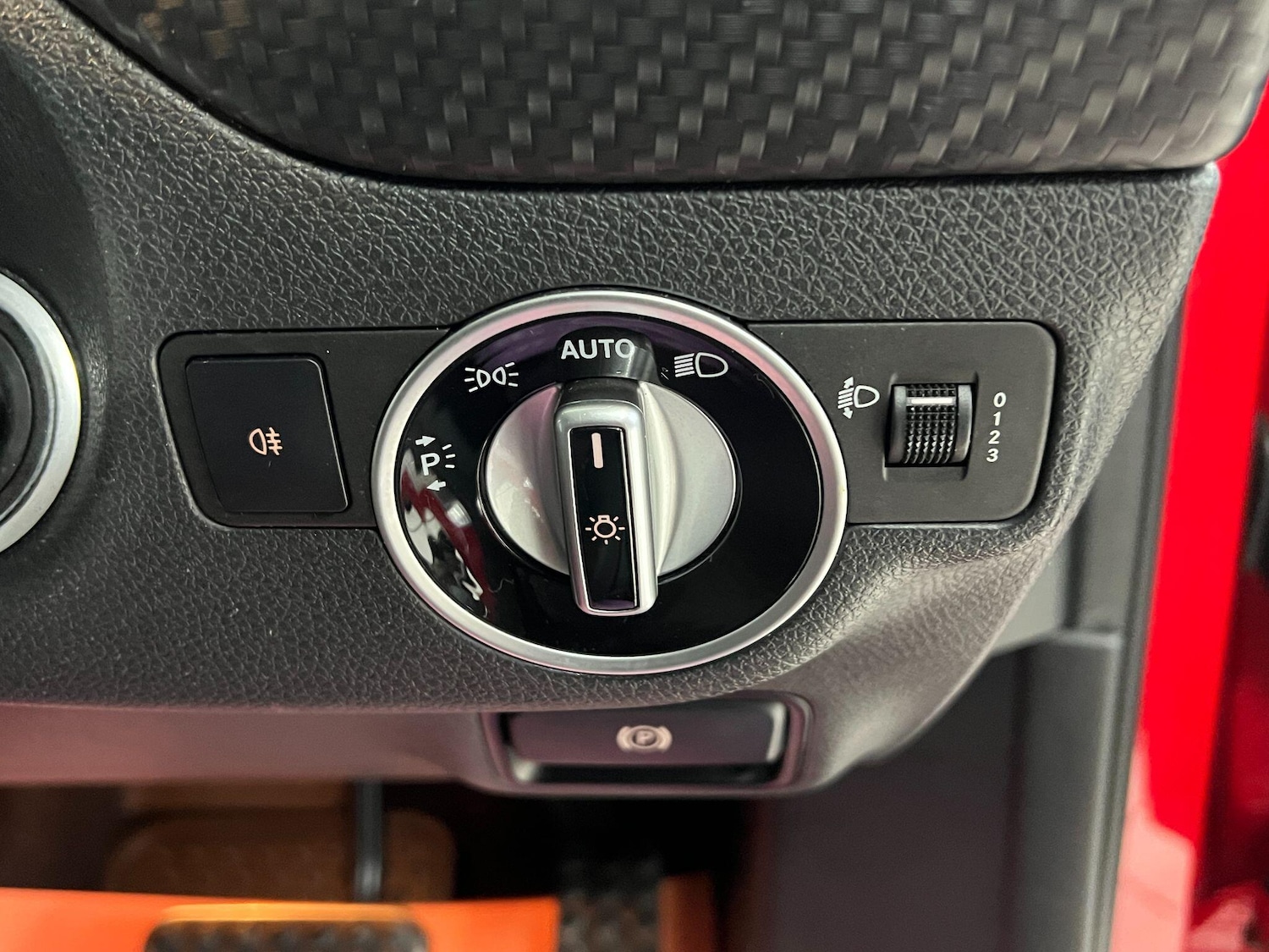 Used Mercedes-Benz A-Class 2015 for sale - 77230331: Photo 23