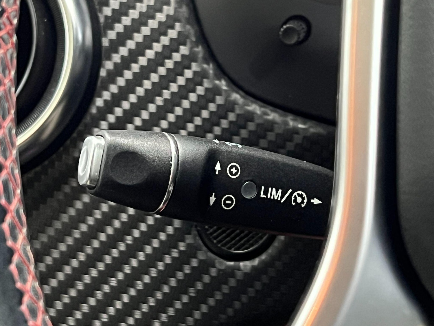 Used Mercedes-Benz A-Class 2015 for sale - 77230331: Photo 25