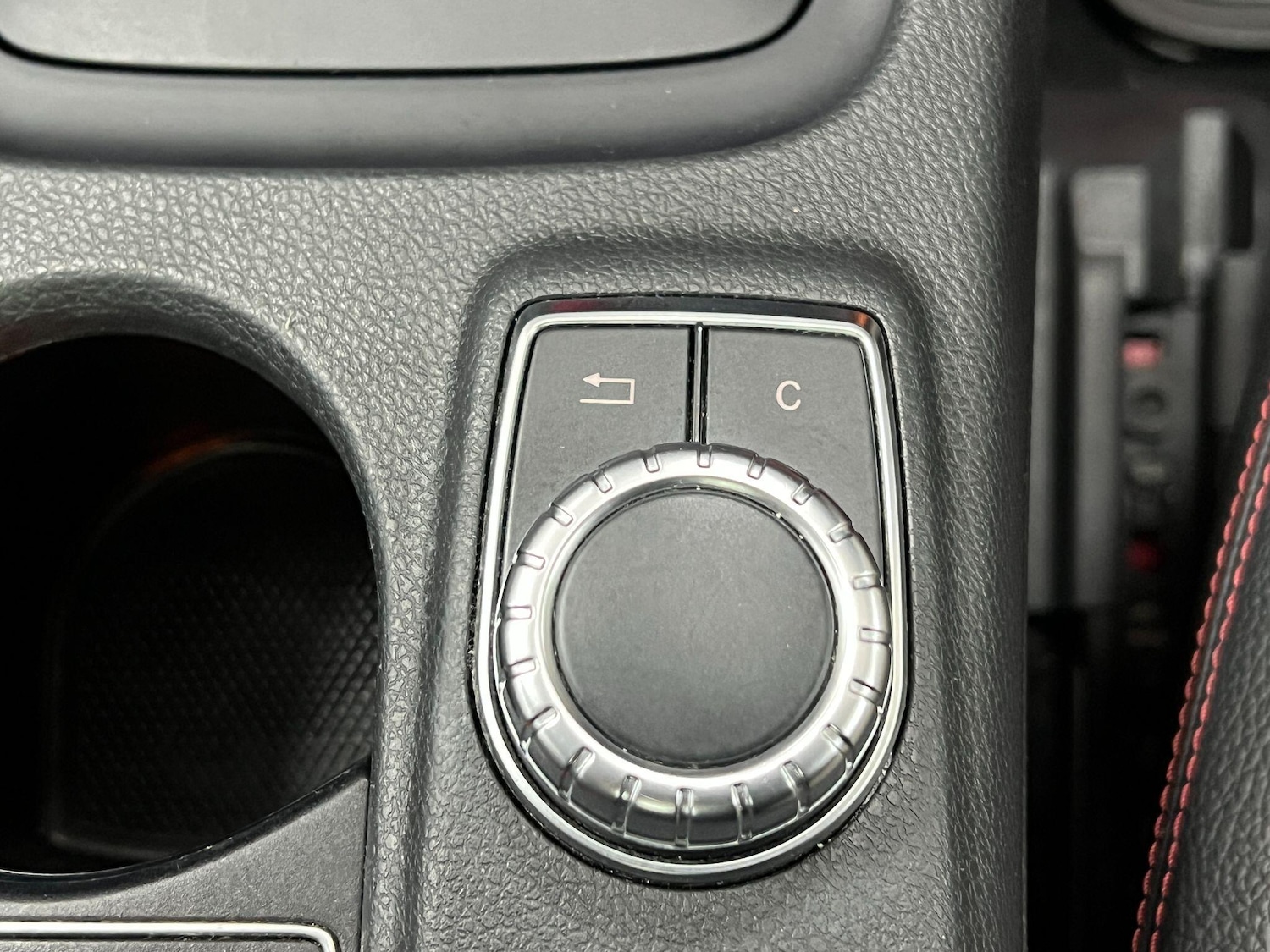 Used Mercedes-Benz A-Class 2015 for sale - 77230331: Photo 33