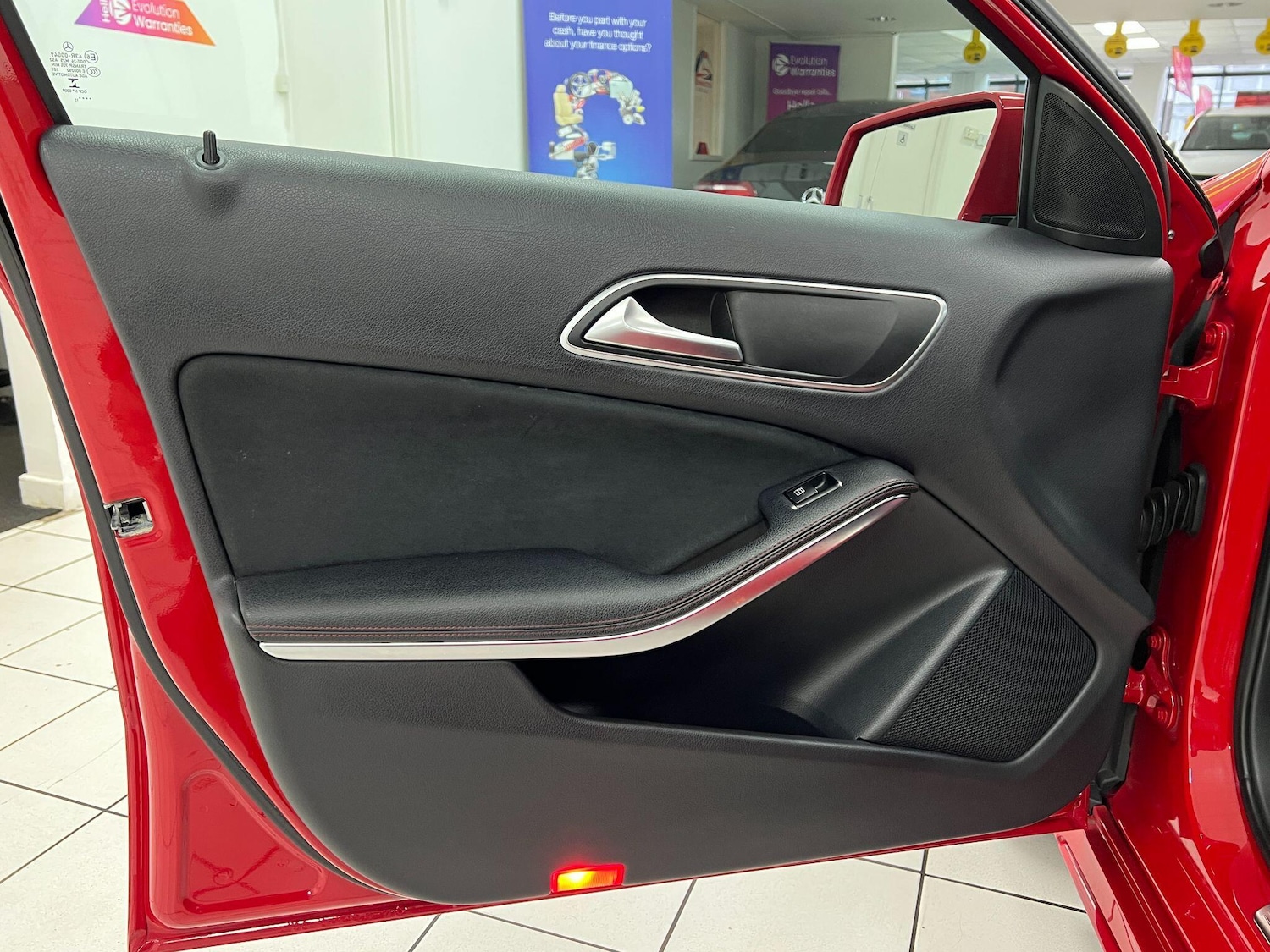 Used Mercedes-Benz A-Class 2015 for sale - 77230331: Photo 37