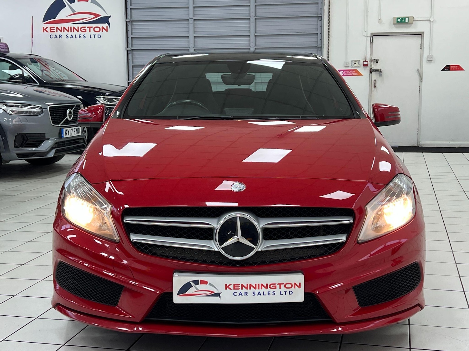 Used Mercedes-Benz A-Class 2015 for sale - 77230331: Photo 5
