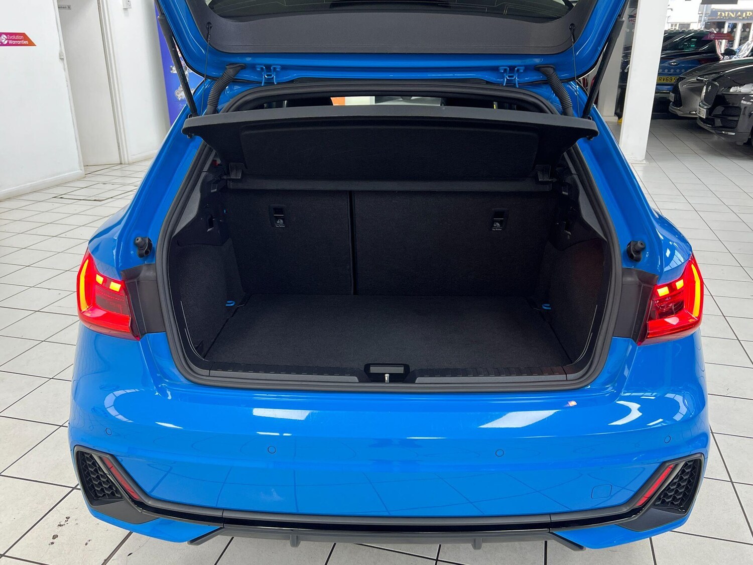 Used Audi A1 2020 for sale - 76898210: Photo 93