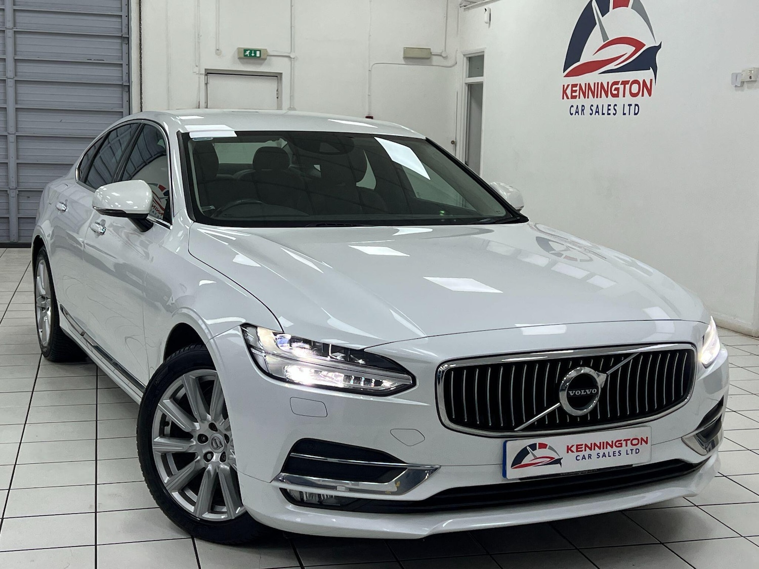 Used Volvo S90 2017 for sale - 76898302: Photo 1