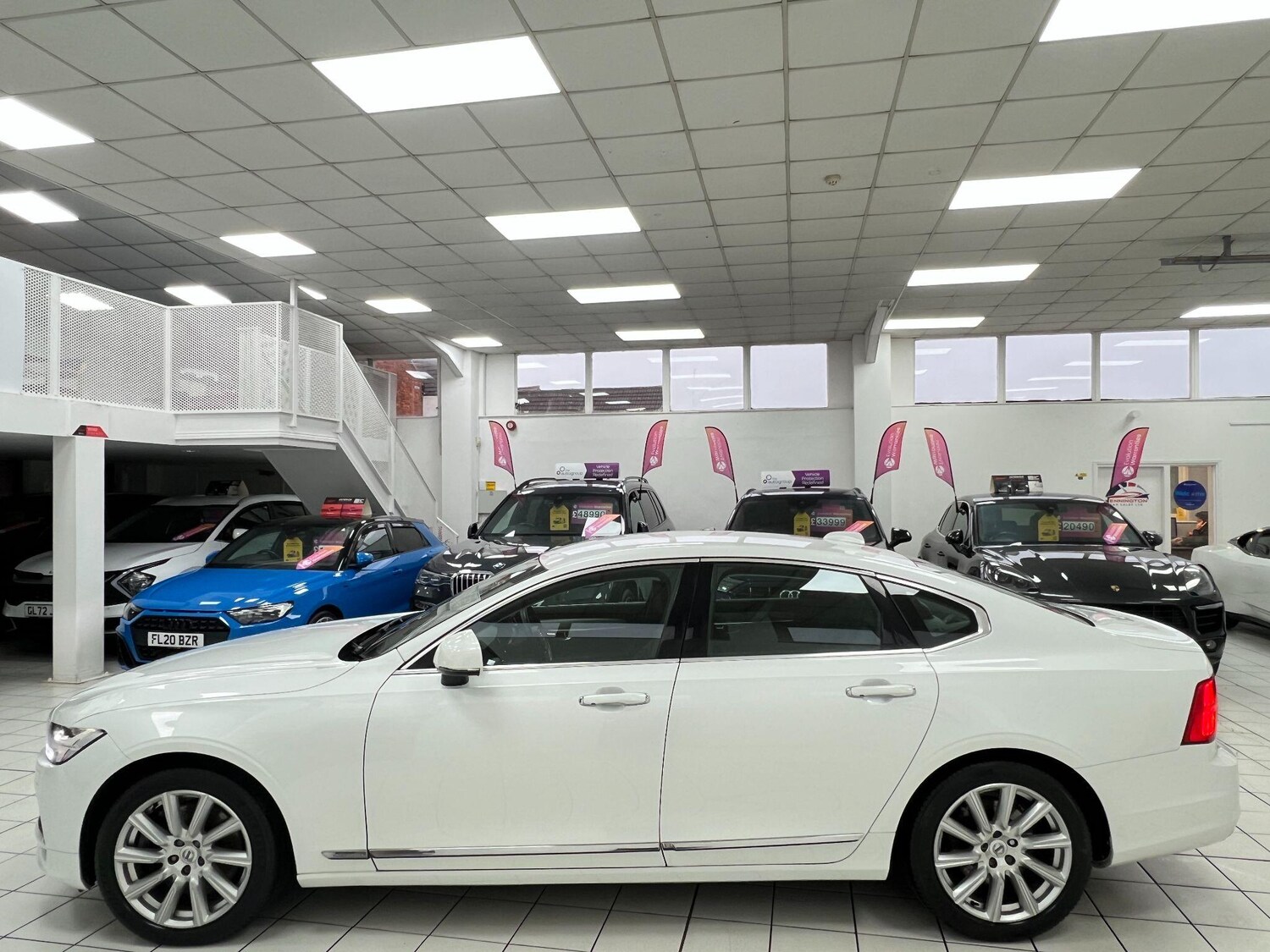 Used Volvo S90 2017 for sale - 76898302: Photo 12