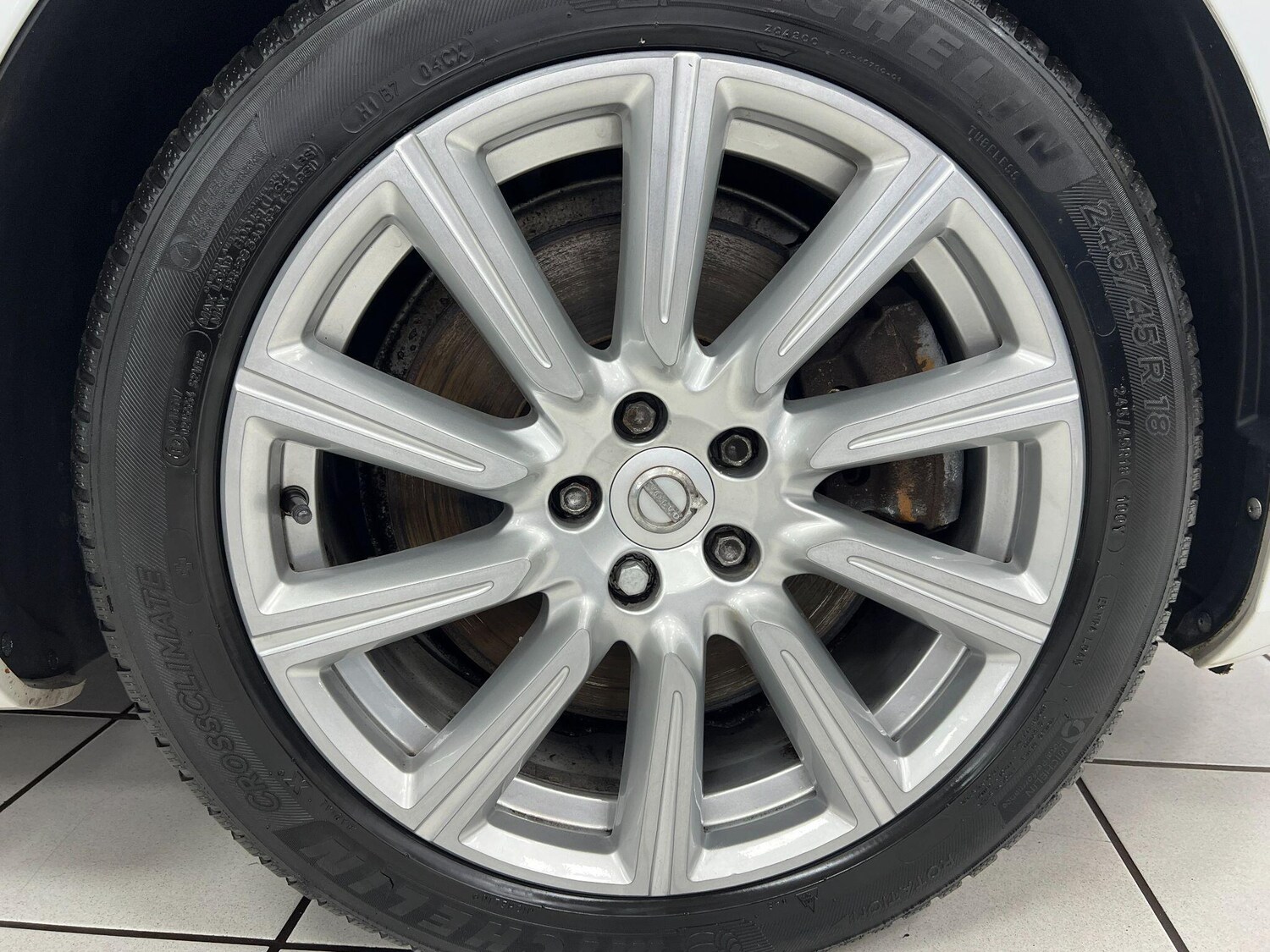 Used Volvo S90 2017 for sale - 76898302: Photo 42