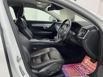 Used Volvo S90 2017 for sale - 76898302: Photo