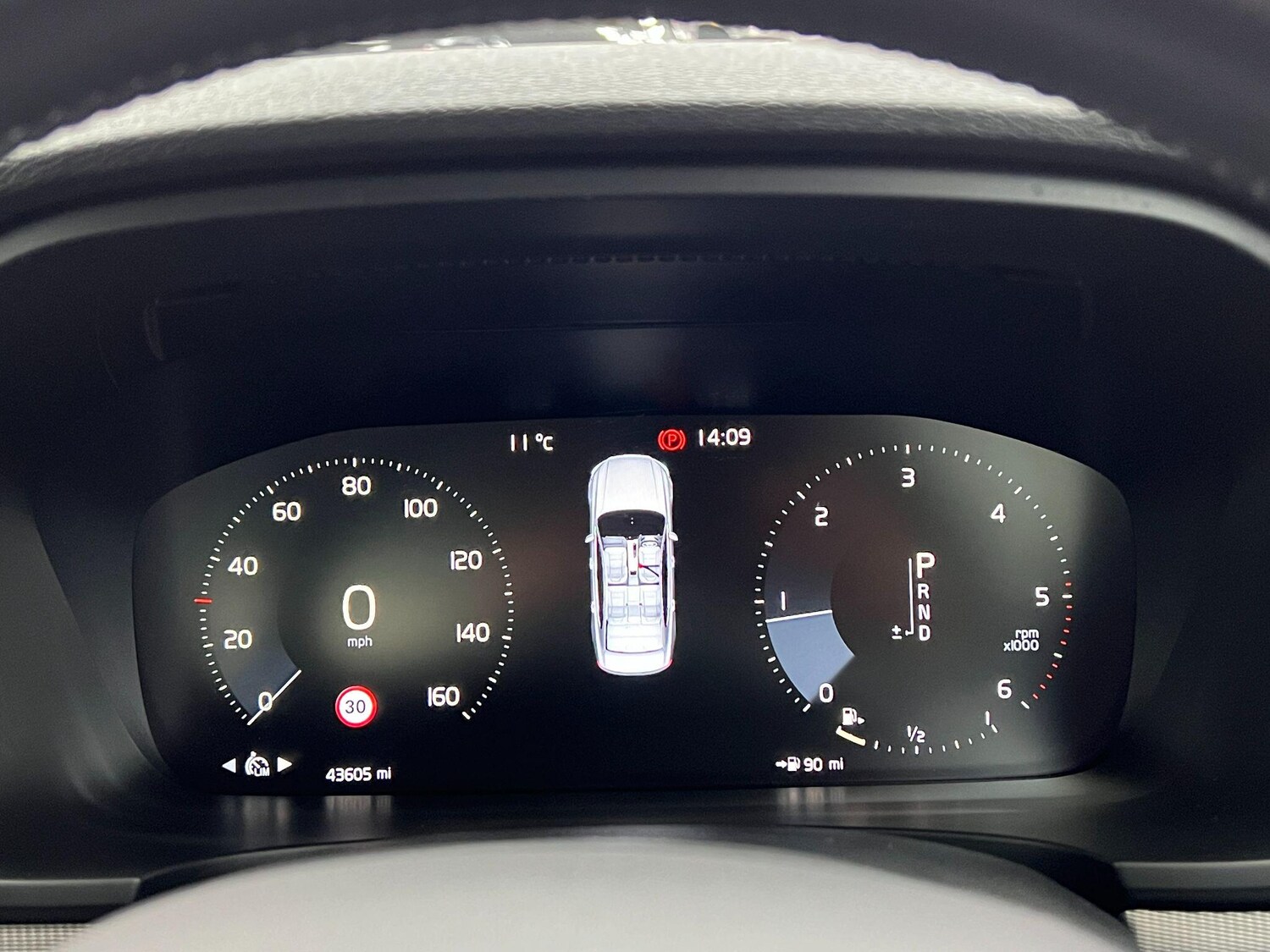 Used Volvo S90 2017 for sale - 76898302: Photo 73