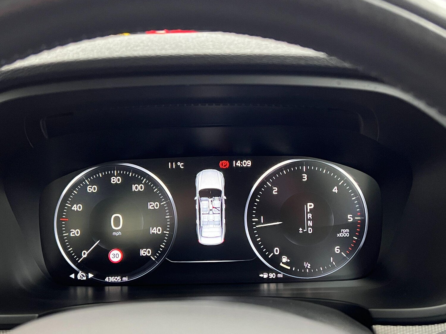 Used Volvo S90 2017 for sale - 76898302: Photo 75