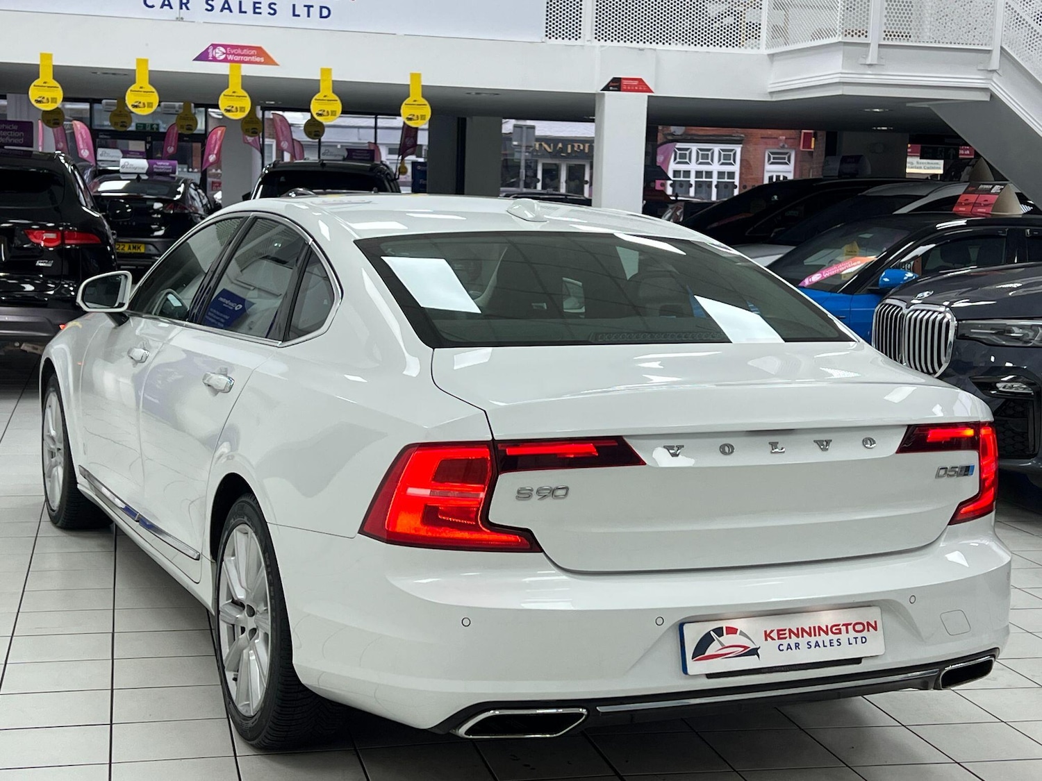 Used Volvo S90 2017 for sale - 76898302: Photo 8