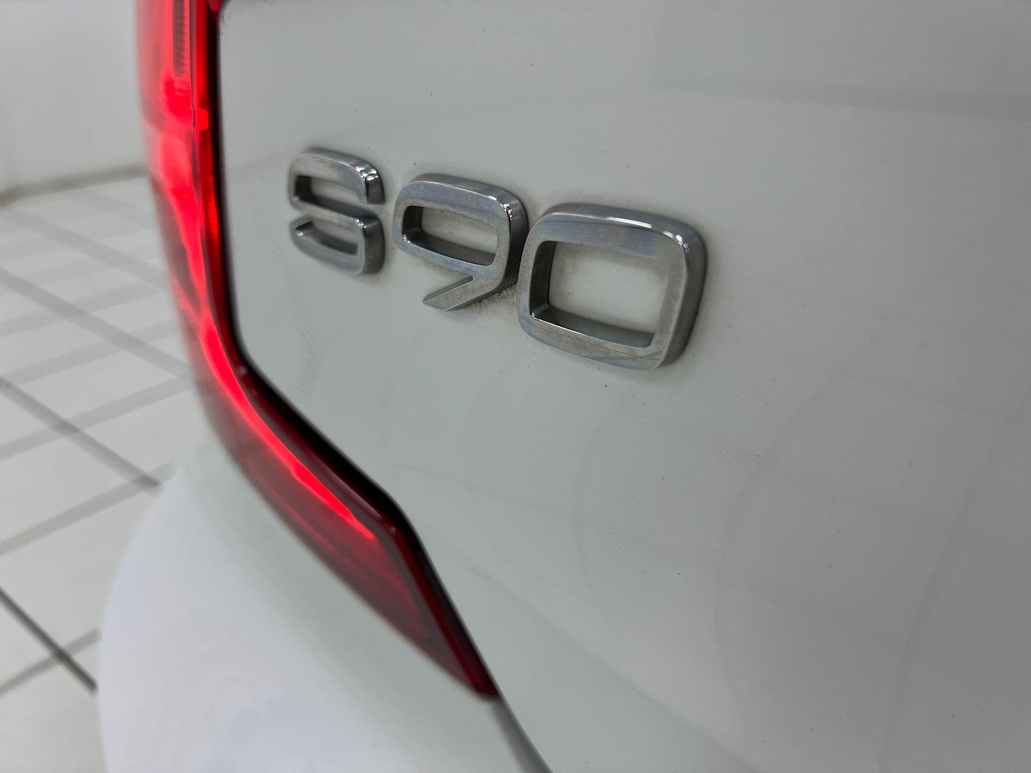 Used Volvo S90 2017 for sale - 76898302: Photo 83