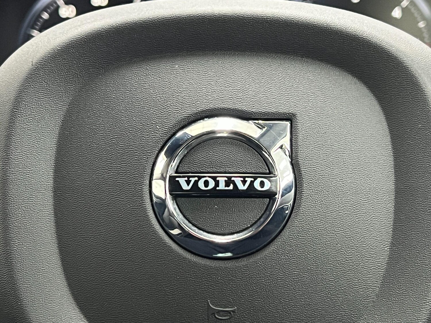 Used Volvo S90 2017 for sale - 76898302: Photo 87