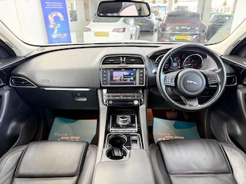 Used Jaguar F-Pace 2016 for sale - 79614720: Photo