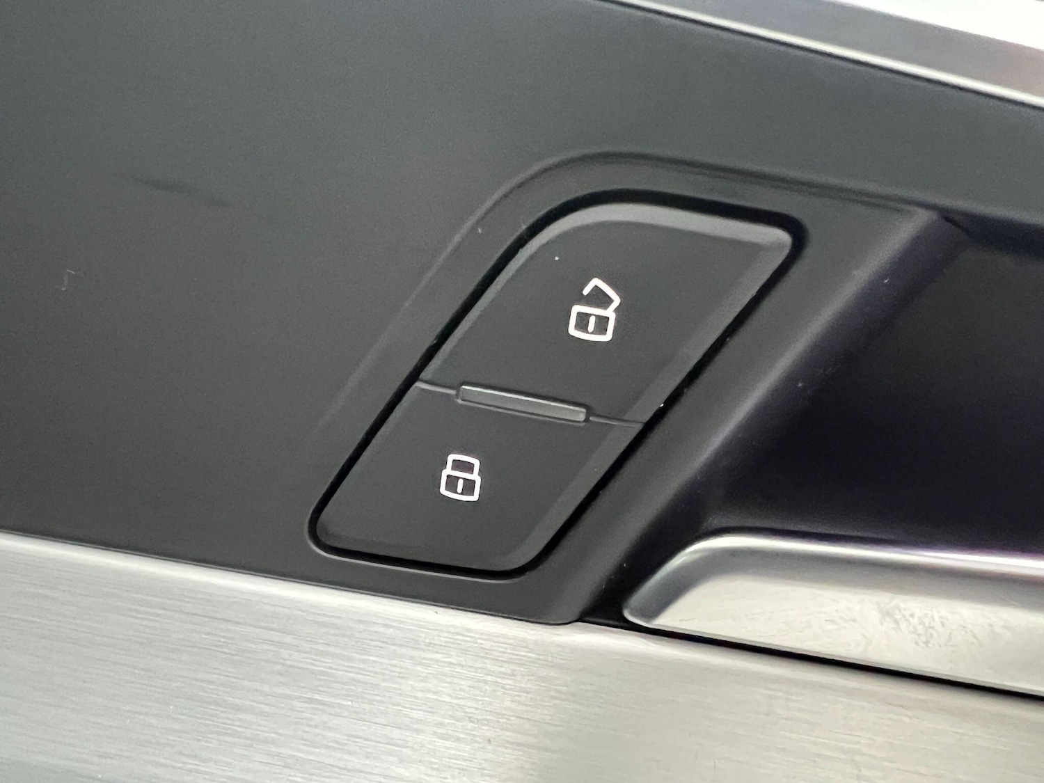 Used Audi A4 for sale - 77215749: Photo 24