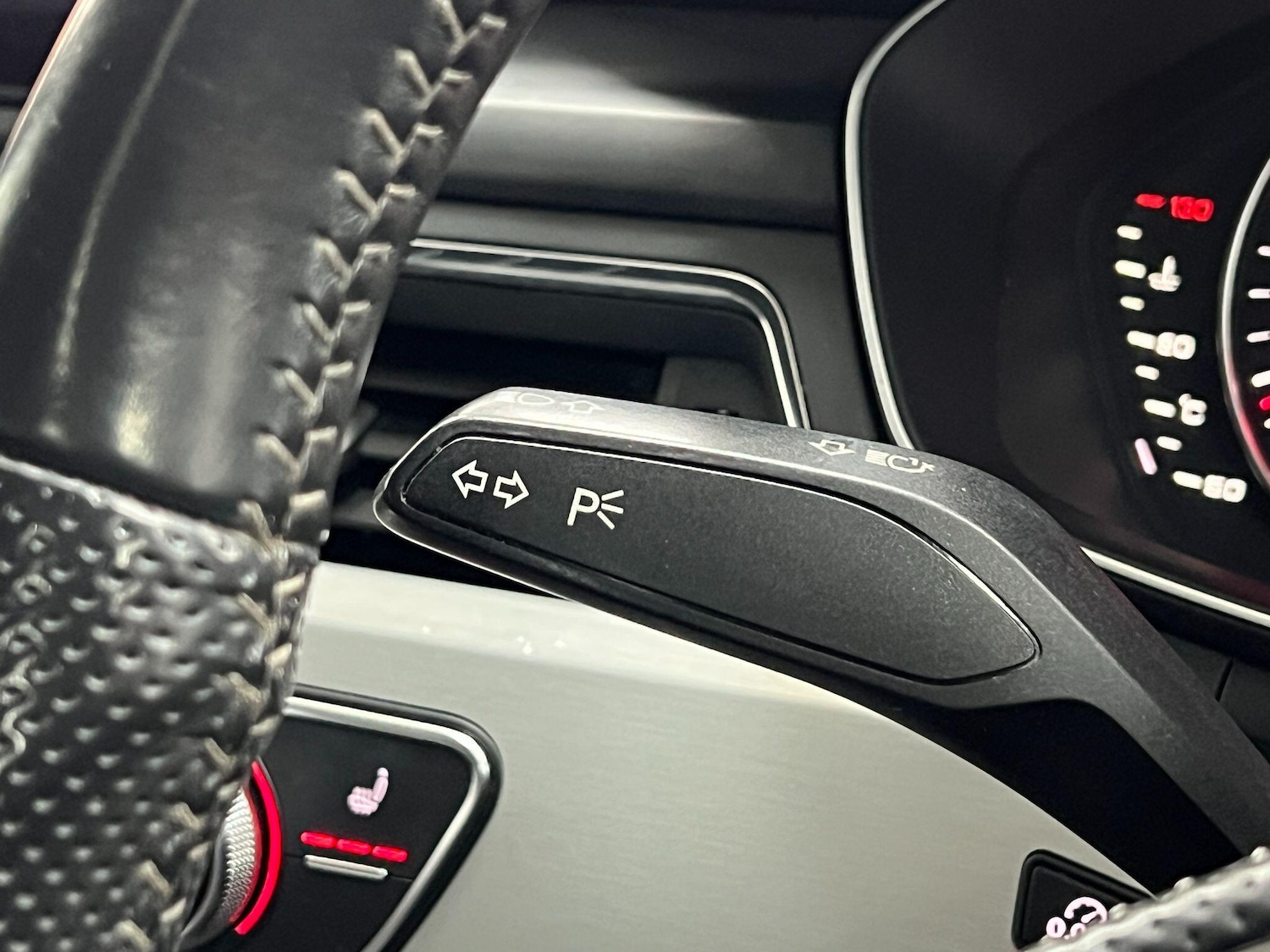 Used Audi A4 for sale - 77215749: Photo 30