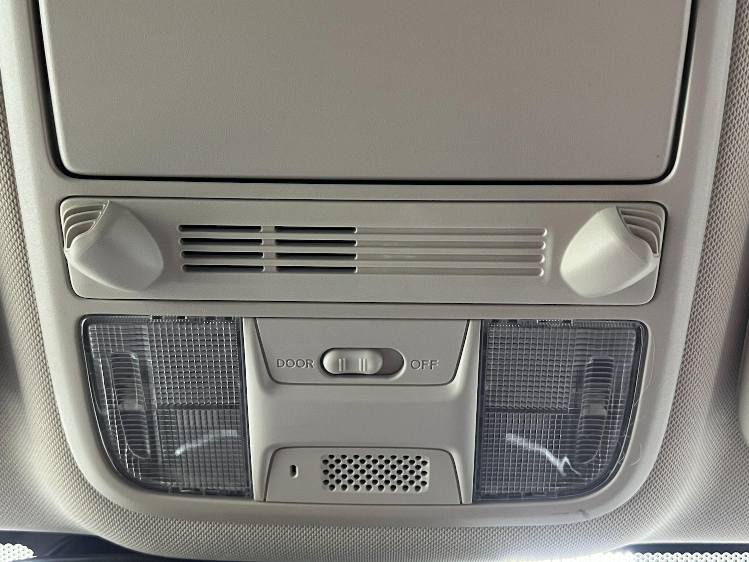 Used Honda CR-V 2017 for sale - 77057203: Photo 30