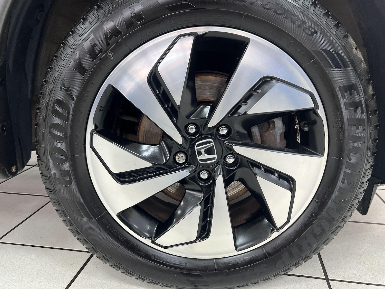 Used Honda CR-V 2017 for sale - 77057203: Photo 40