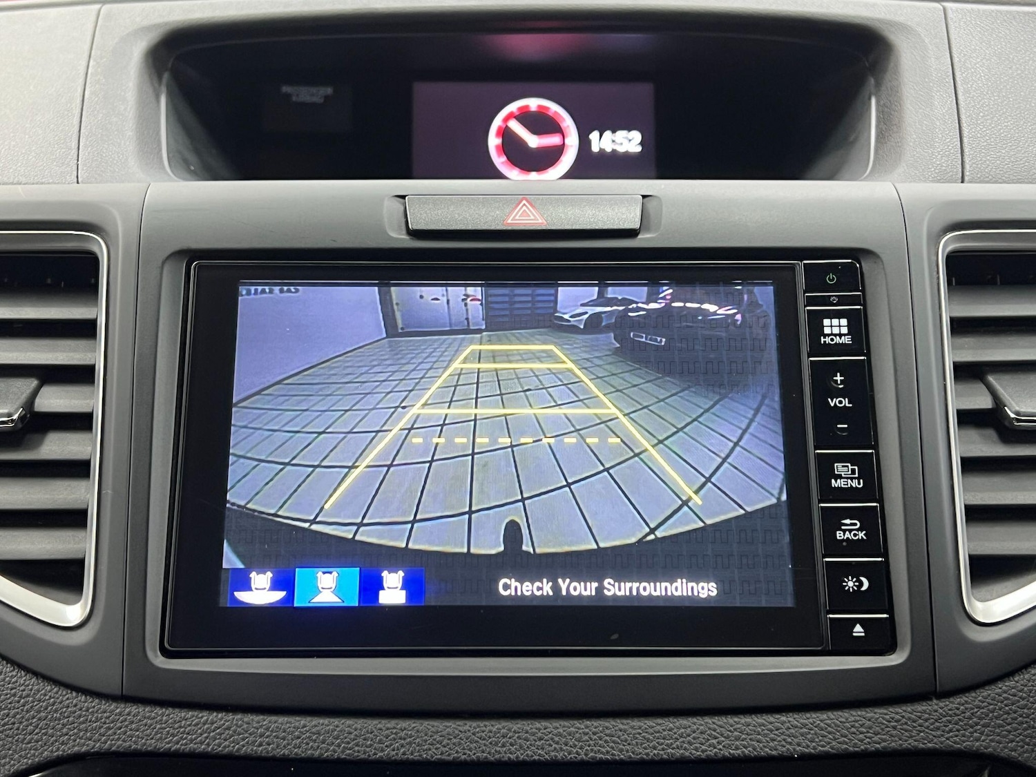 Used Honda CR-V 2017 for sale - 77057203: Photo 5