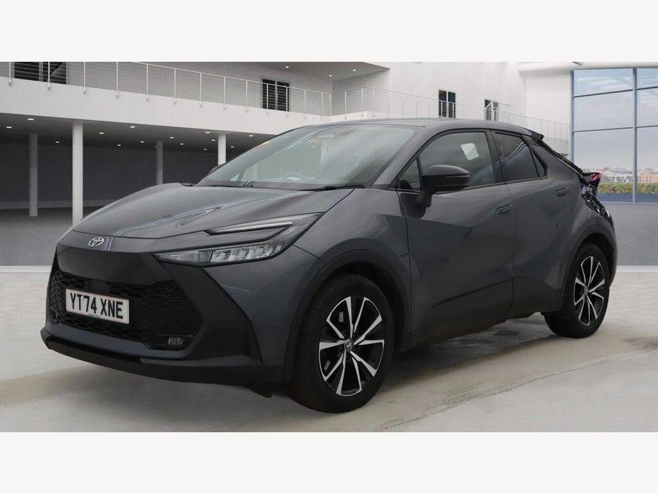 Used Toyota C-HR 2024 for sale - 77795425: Photo 3