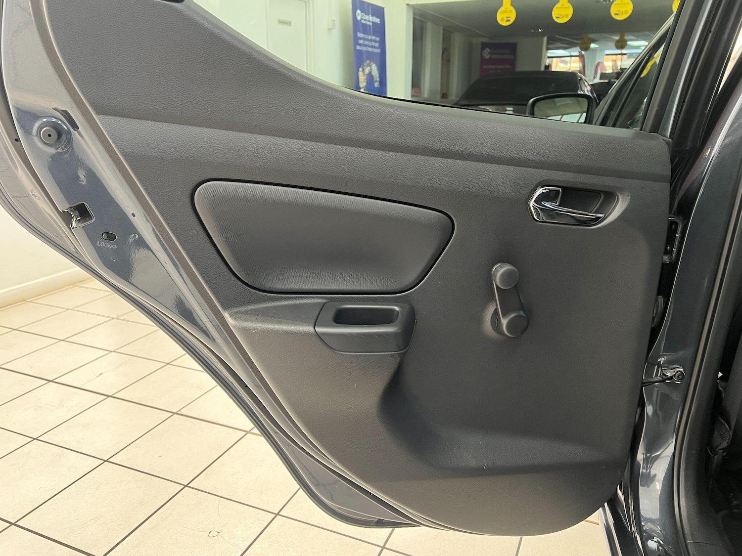 Used Nissan Micra 2017 for sale - 77057219: Photo 29