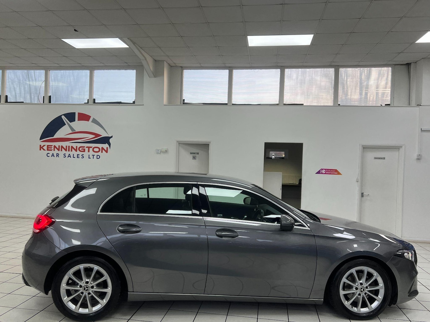 Used Mercedes-Benz A-Class 2019 for sale - 77081598: Photo 18