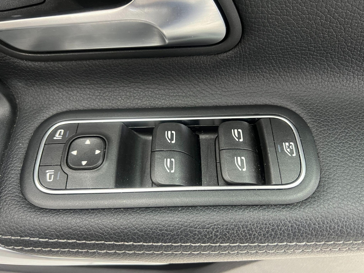 Used Mercedes-Benz A-Class 2019 for sale - 77081598: Photo 23