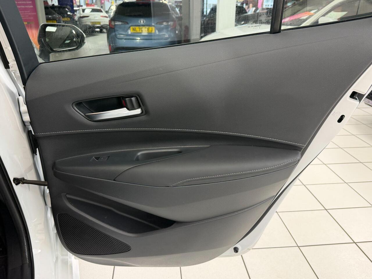 Used Toyota Corolla 2023 for sale - 77799770: Photo 32