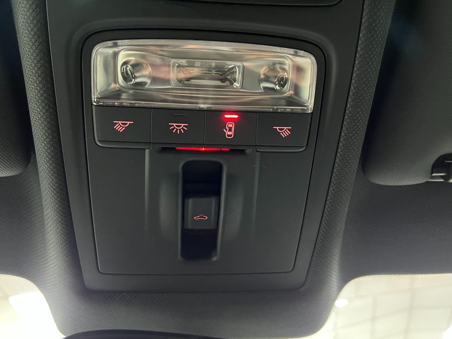 Used Audi A1 2018 for sale - 77097668: Photo 33