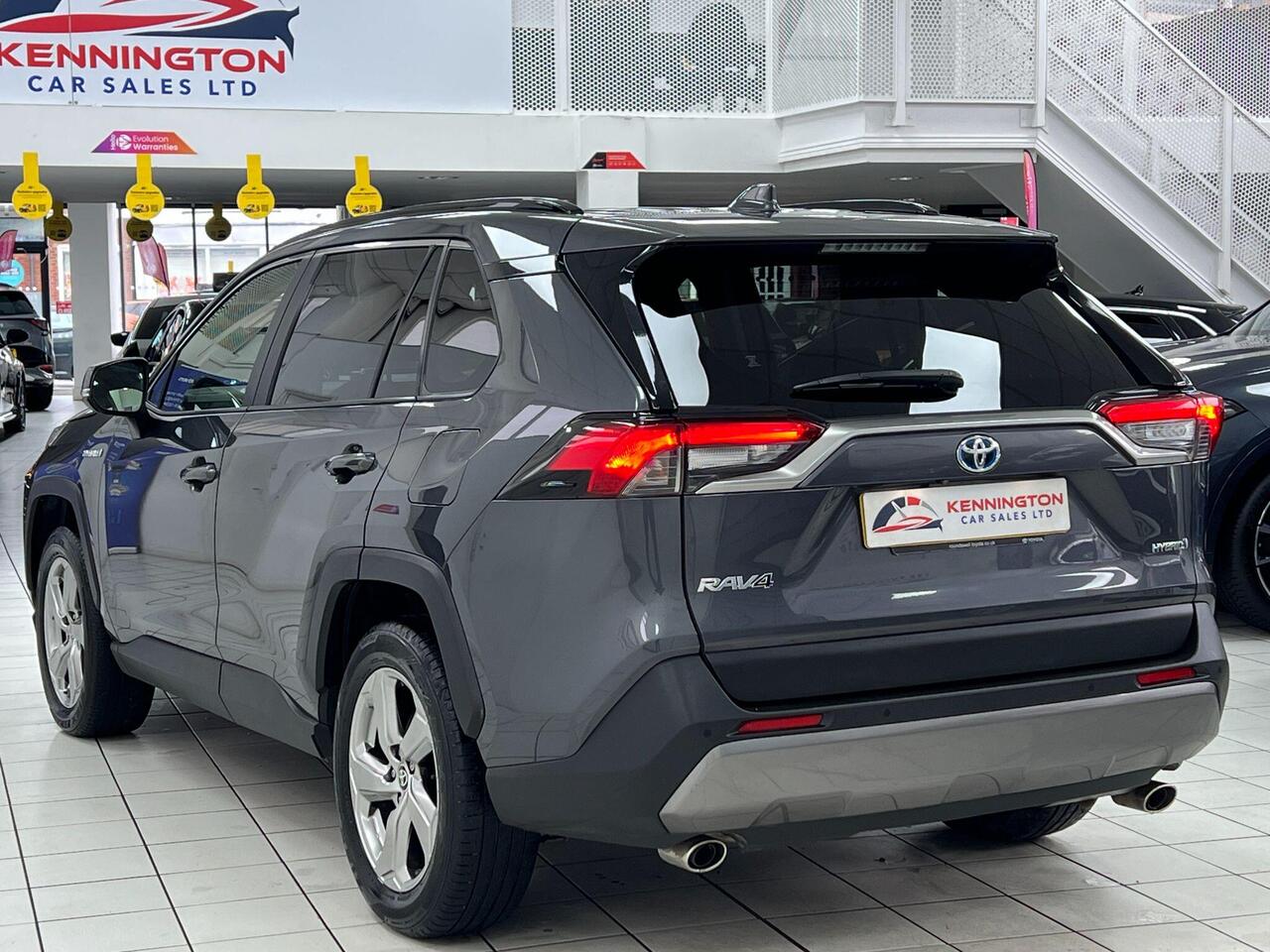 Used Toyota RAV4 2020 for sale - 77743928: Photo 12
