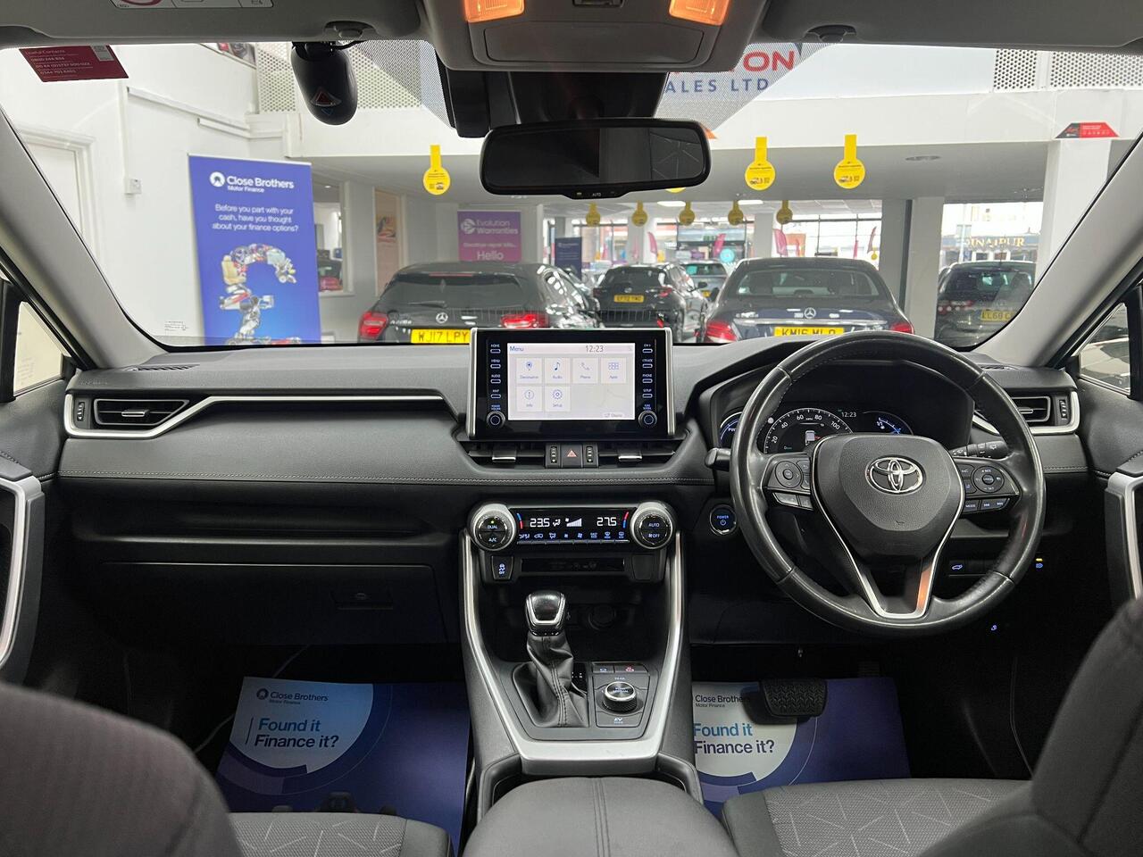 Used Toyota RAV4 2020 for sale - 77743928: Photo 2