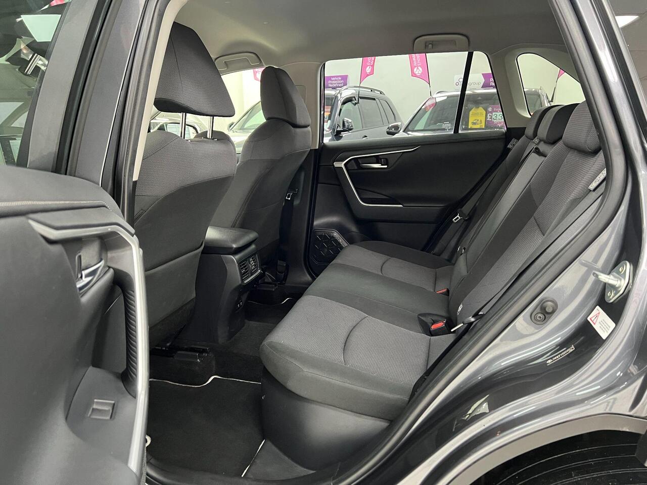 Used Toyota RAV4 2020 for sale - 77743928: Photo 26