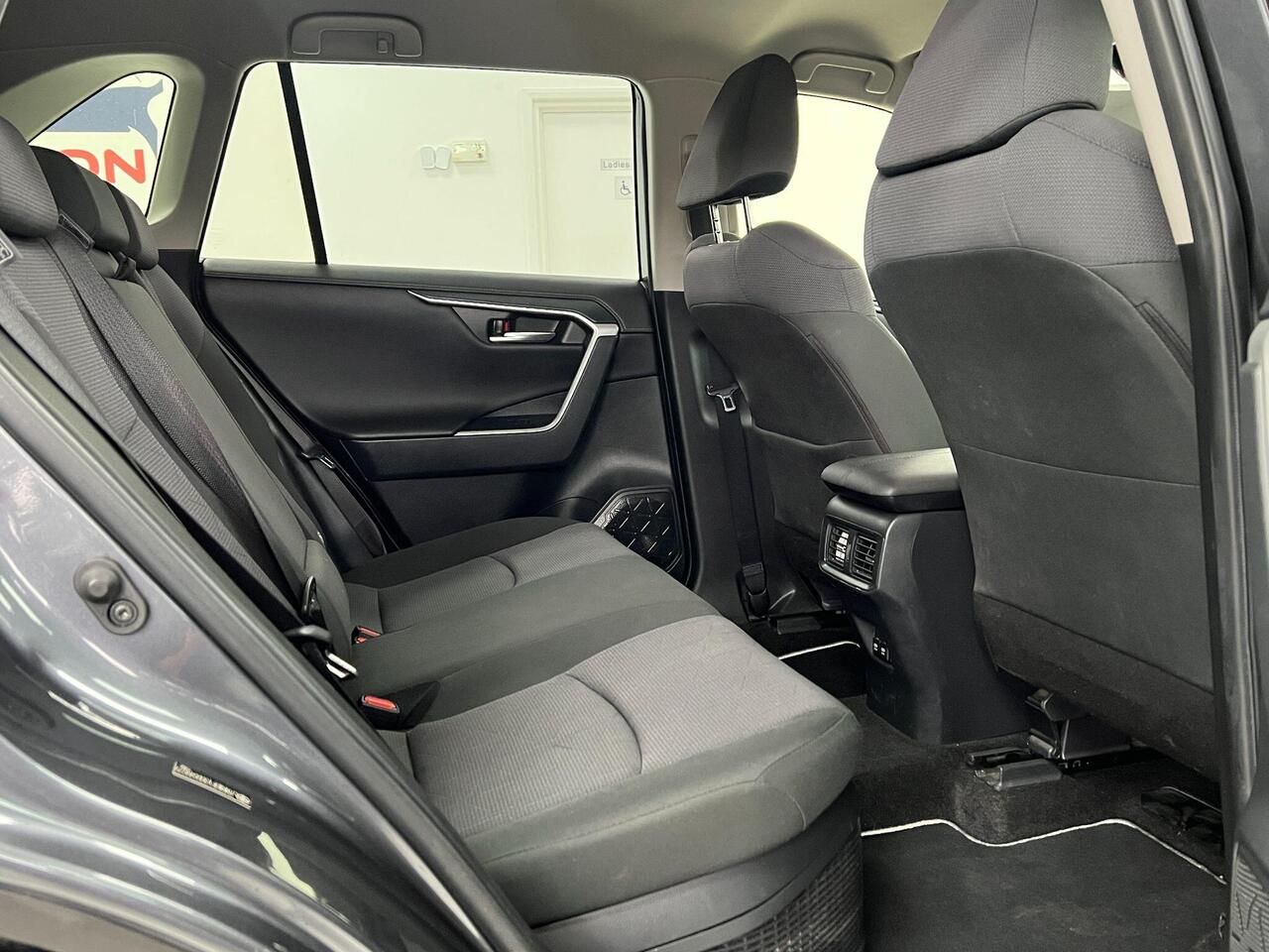 Used Toyota RAV4 2020 for sale - 77743928: Photo 27