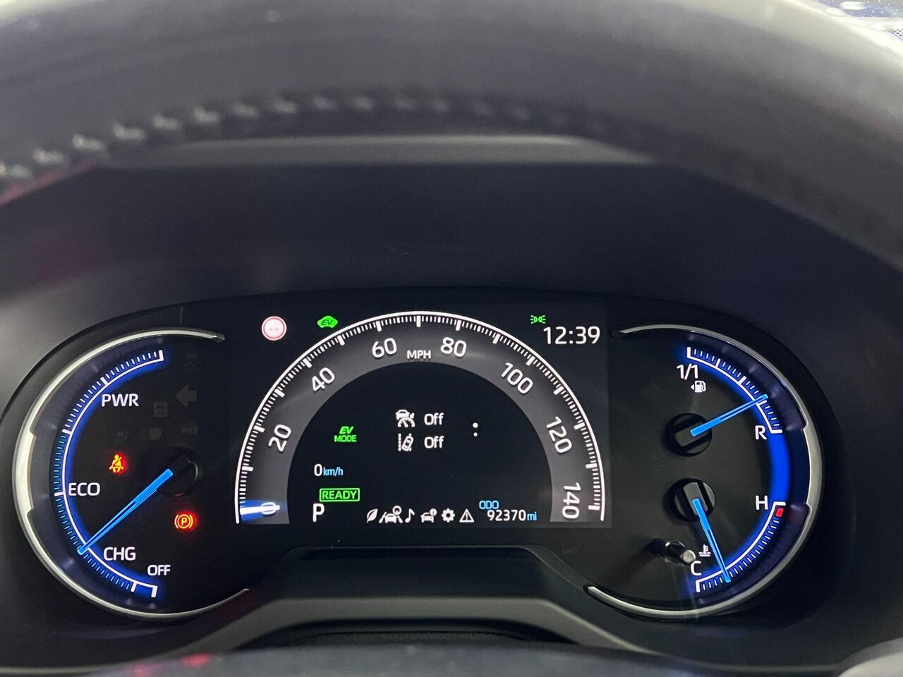 Used Toyota RAV4 2020 for sale - 77743928: Photo 74