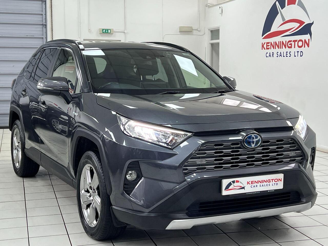 Used Toyota RAV4 2020 for sale - 77743928: Photo 8