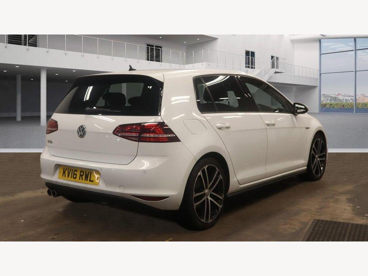 Used Volkswagen Golf 2016 for sale - 78025084: Photo 10