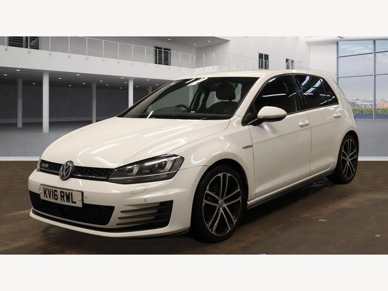 Used Volkswagen Golf 2016 for sale - 78025084: Photo 3