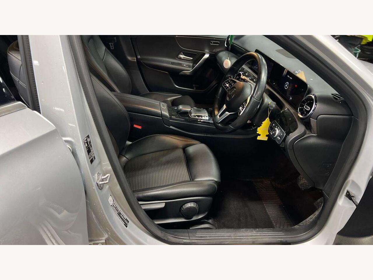 Used Mercedes-Benz A-Class 2018 for sale - 77743935: Photo 17