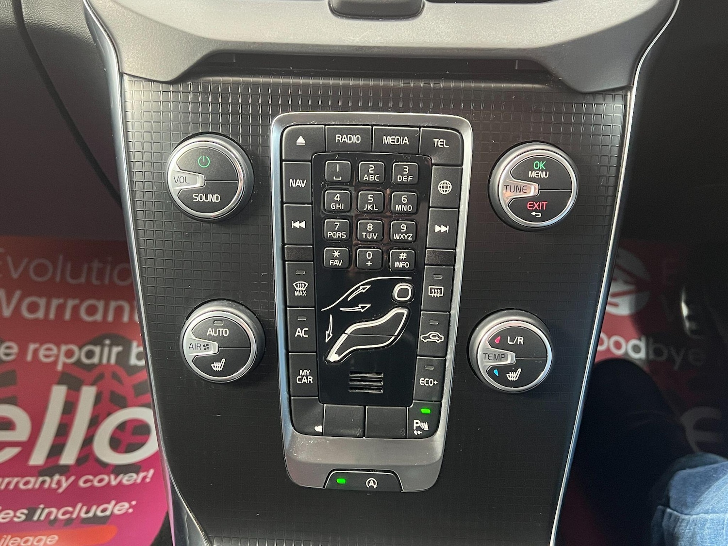 Used Volvo V40 2016 for sale - 77074561: Photo 42