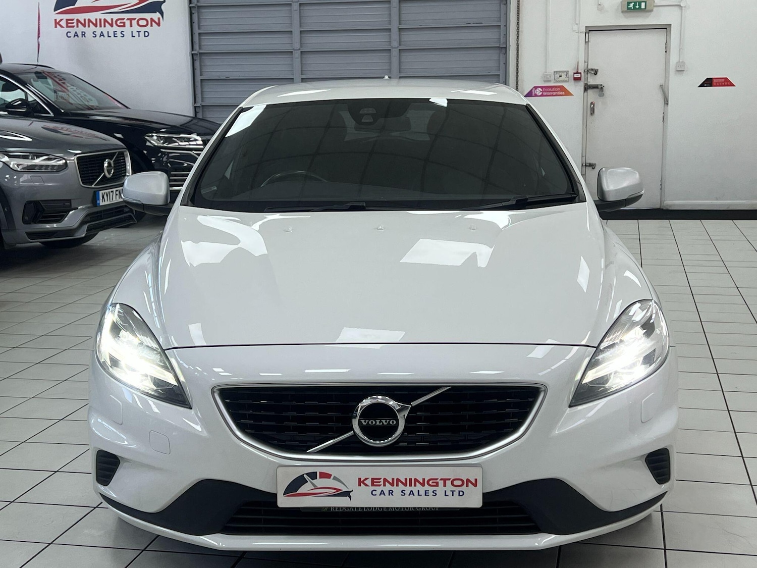 Used Volvo V40 2016 for sale - 77074561: Photo 5