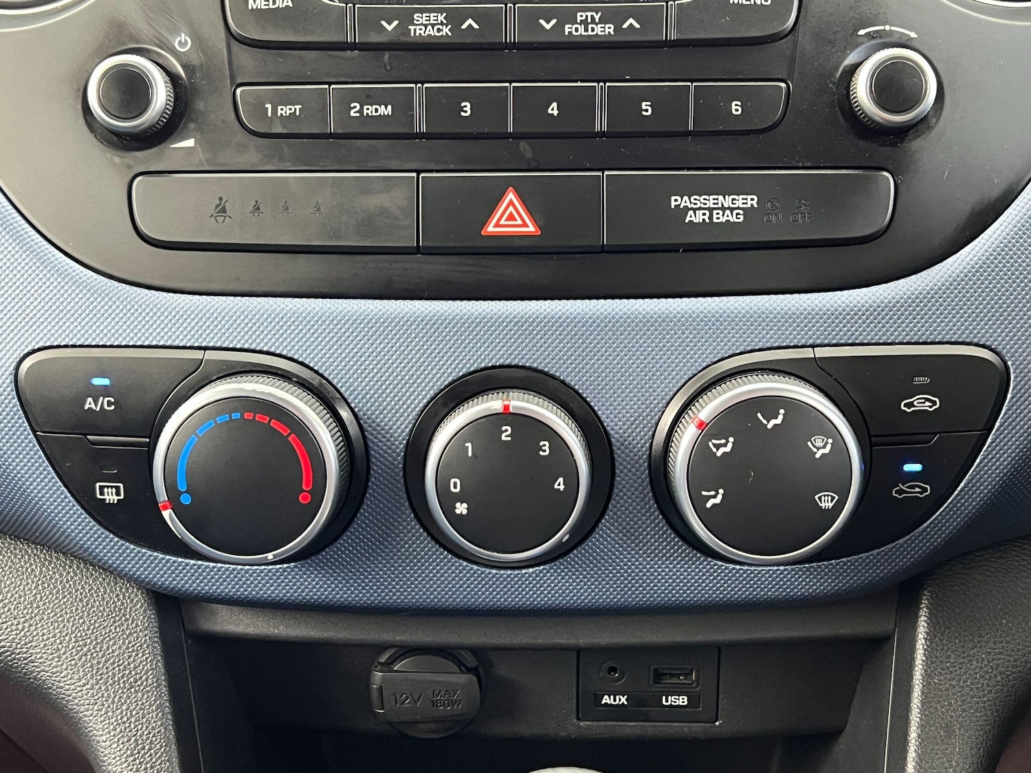 Used Hyundai i10 for sale - 77057600: Photo 29